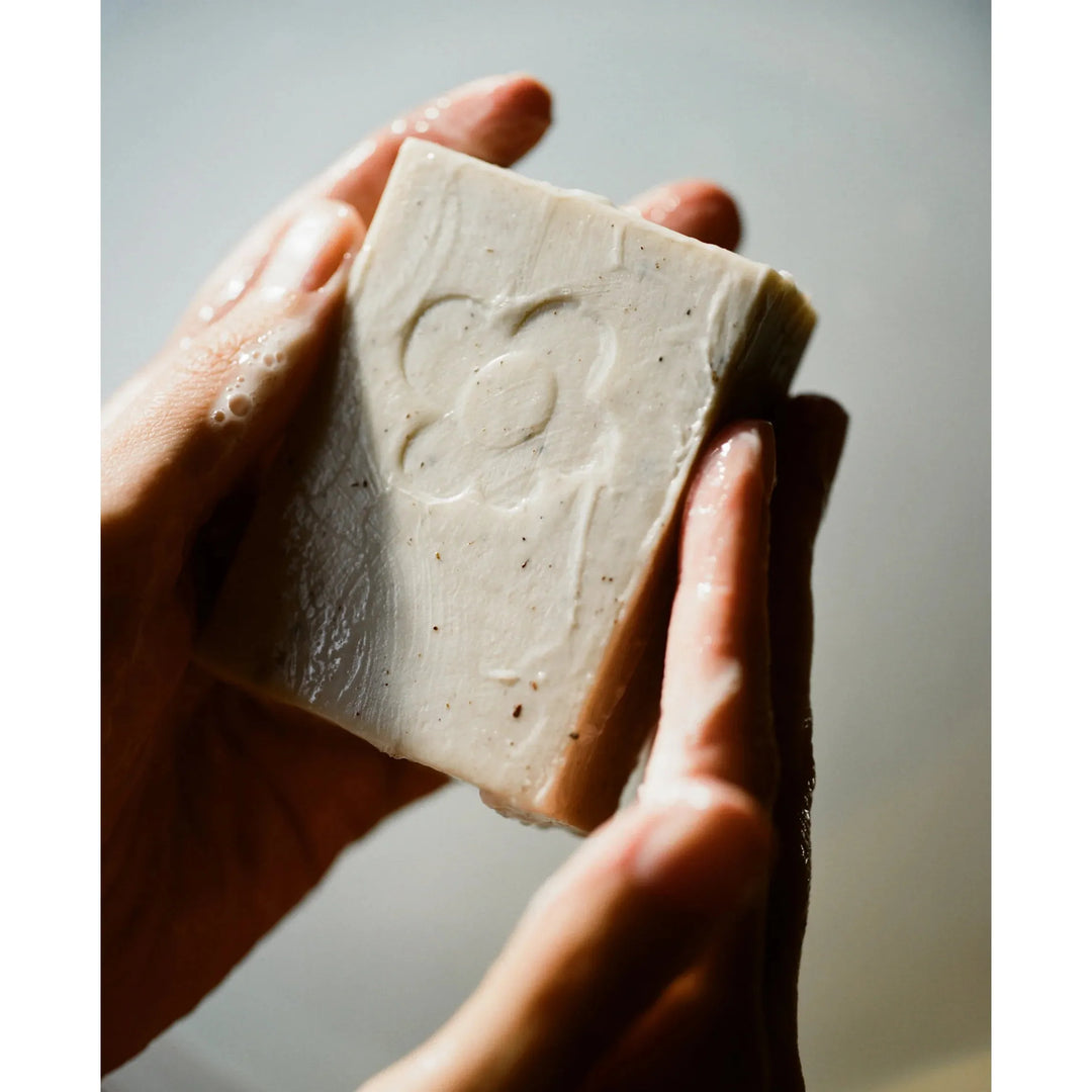 MANUKA HONEY BOTANICAL SOAP