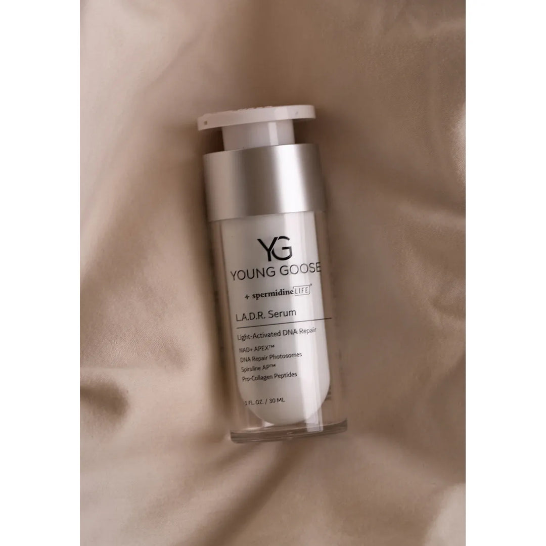 L.A.D.R - LIGHT THERAPY ENHANCING ANTIOXIDANT SERUM