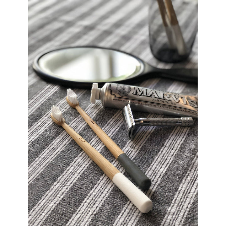 STORM GREY SOFT CASTOR OIL BRISTLES