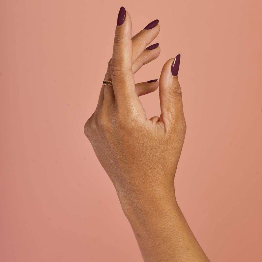 NAIL POLISH -  T'AS BEN RAISIN