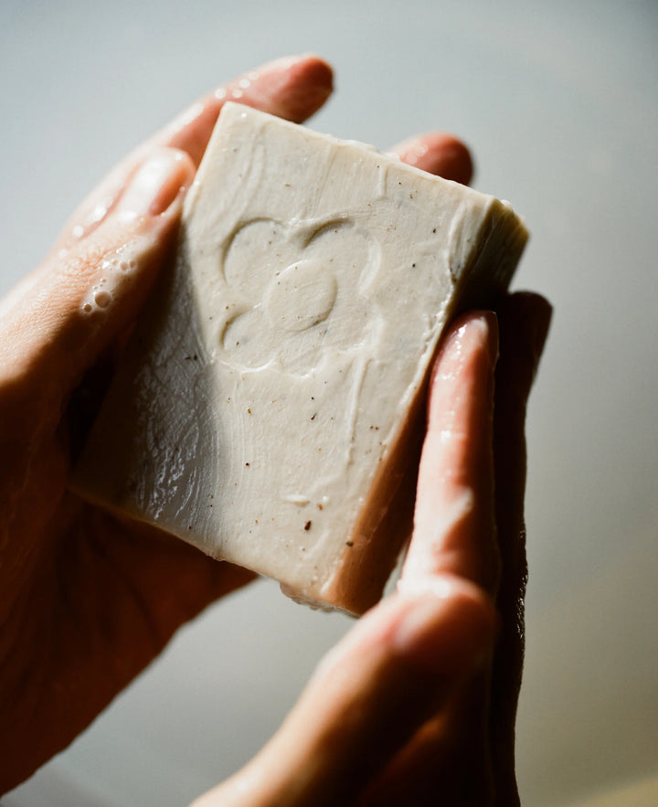 MANUKA HONEY BOTANICAL SOAP