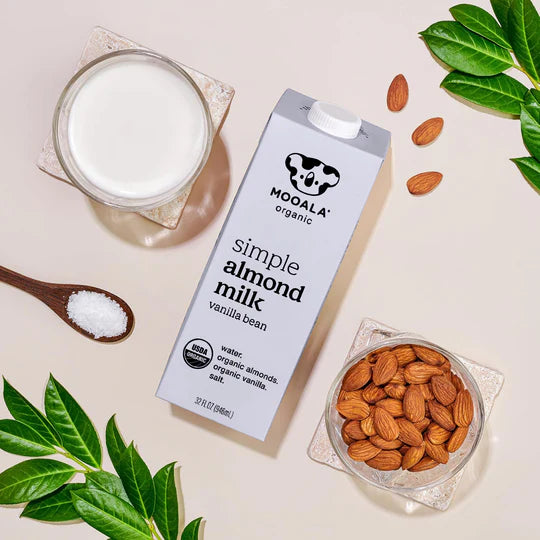 SIMPLE VANILLA BEAN ALMOND MILK