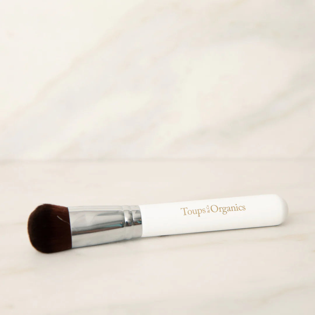 MINERAL MAKEUP BRUSH