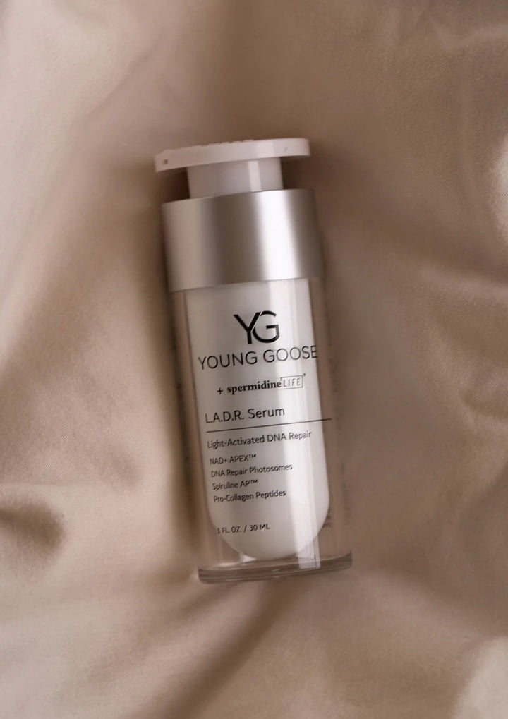L.A.D.R - LIGHT THERAPY ENHANCING ANTIOXIDANT SERUM