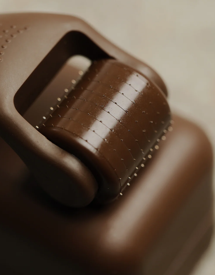 GROWING SEASON - DERMA ROLLER