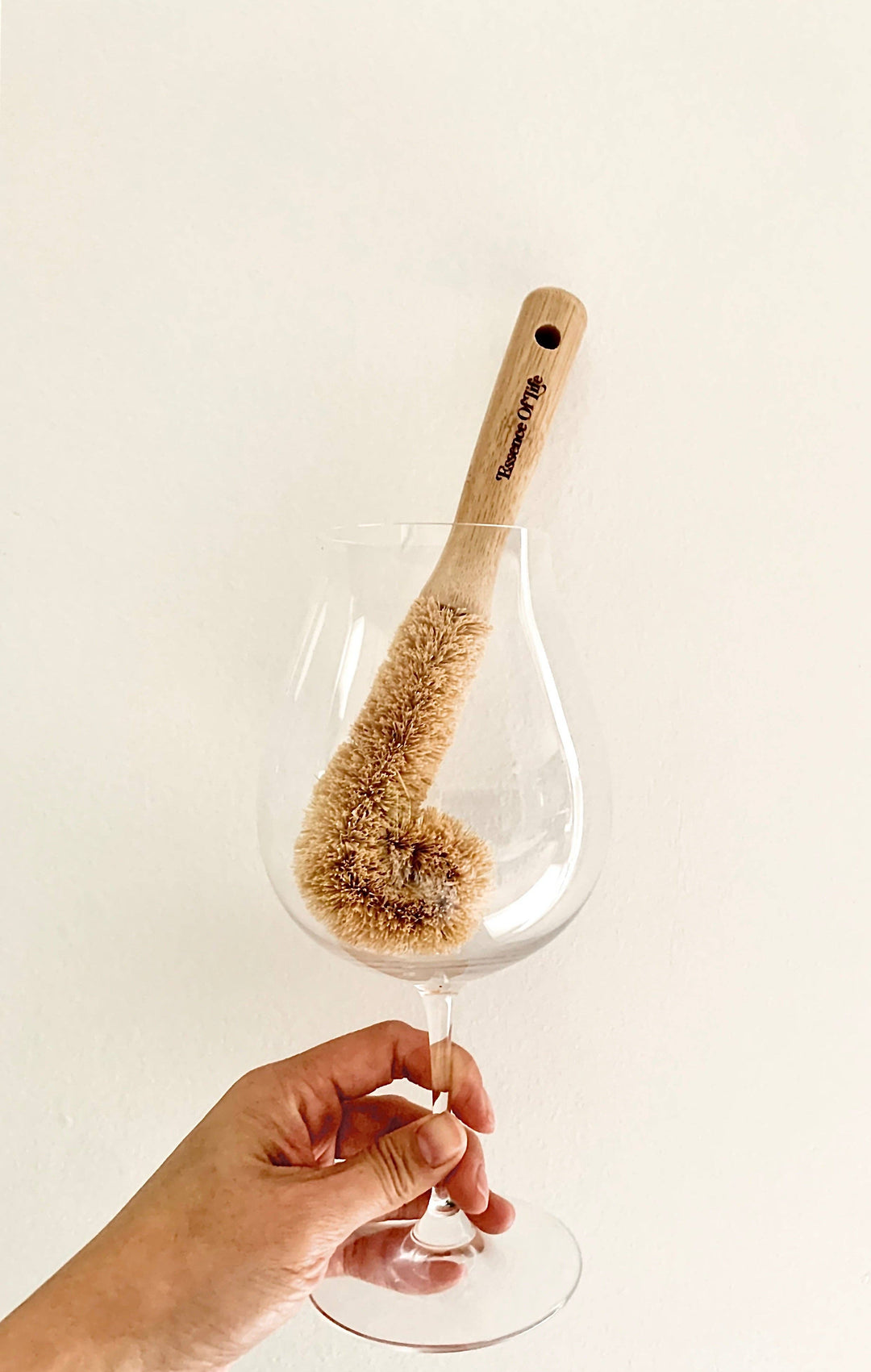 PLANT-BASED BOTTLE BRUSH