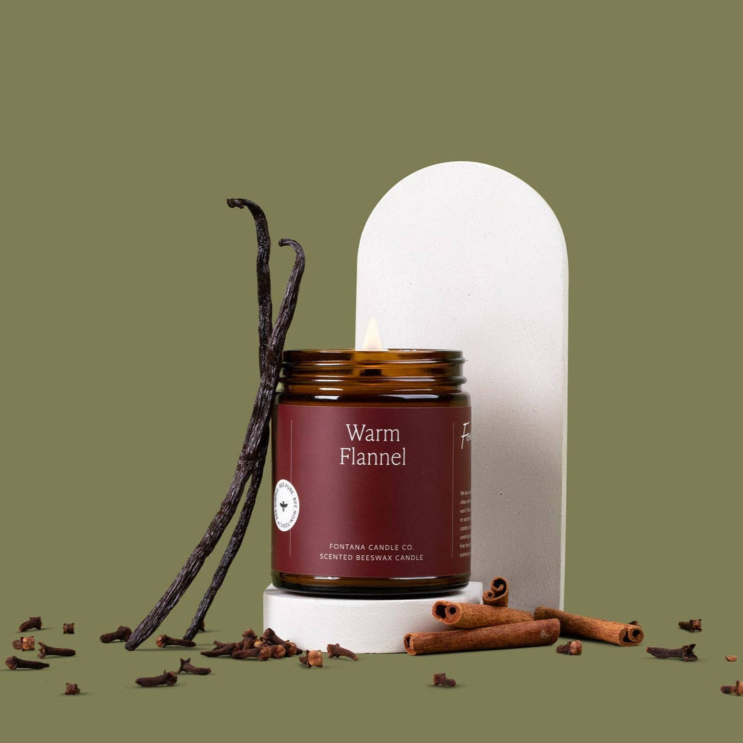WARM FLANNEL BEESWAX & ESSENTIAL OIL JAR CANDLE