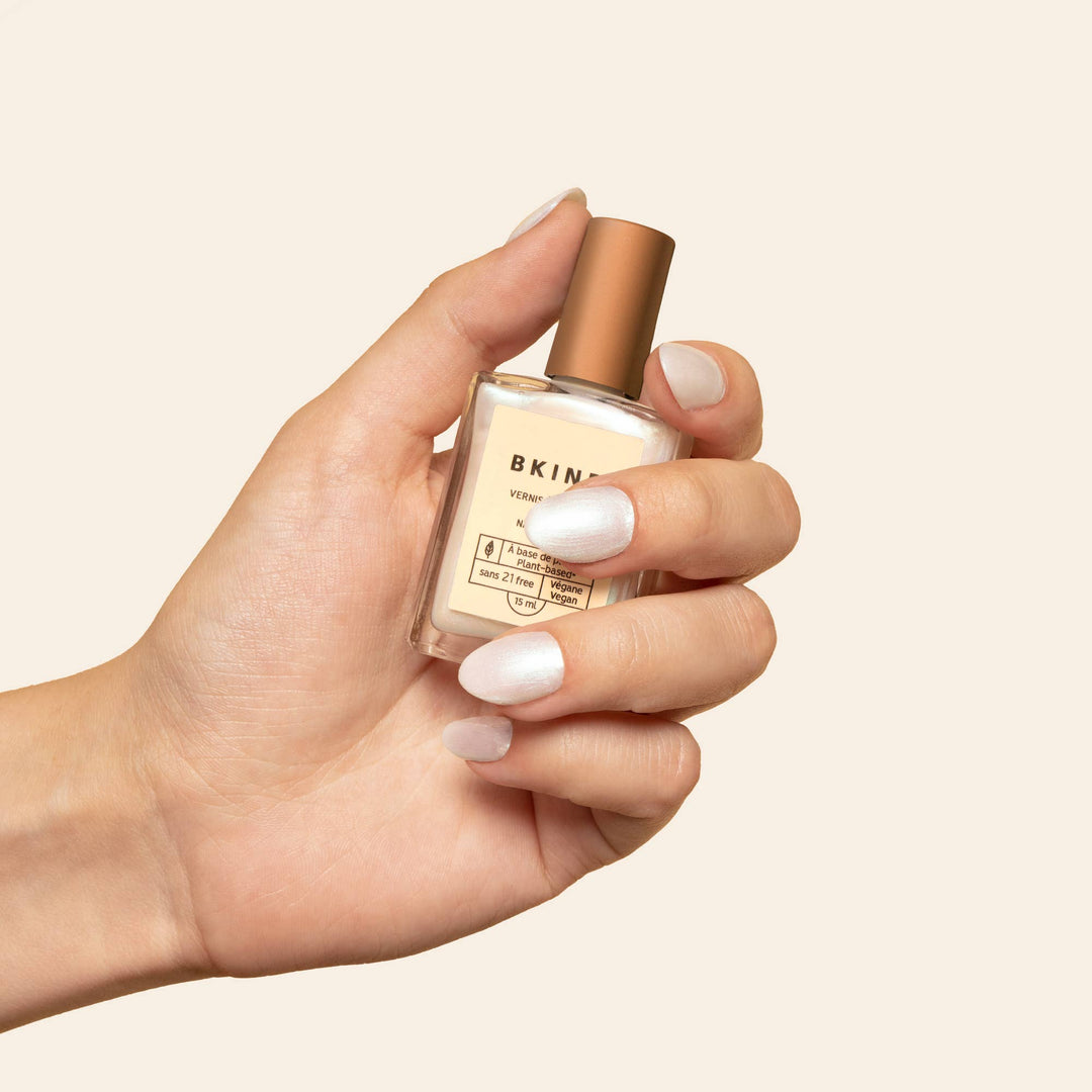 NAIL POLISH - PERLE